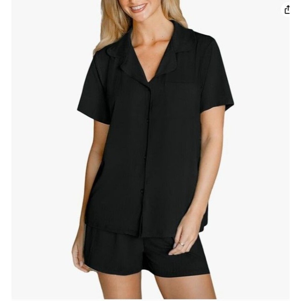 NWT CUPSHE Pajama Set Womens Large L Black Ribbed Short Sleeve Button Top Shorts